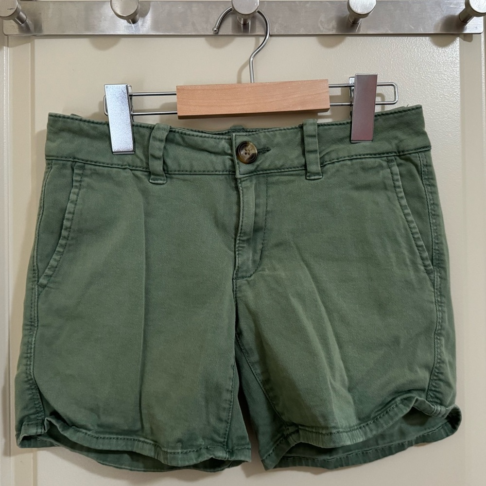 American Eagle Shorts - Twill X Super Stretch Midi Green